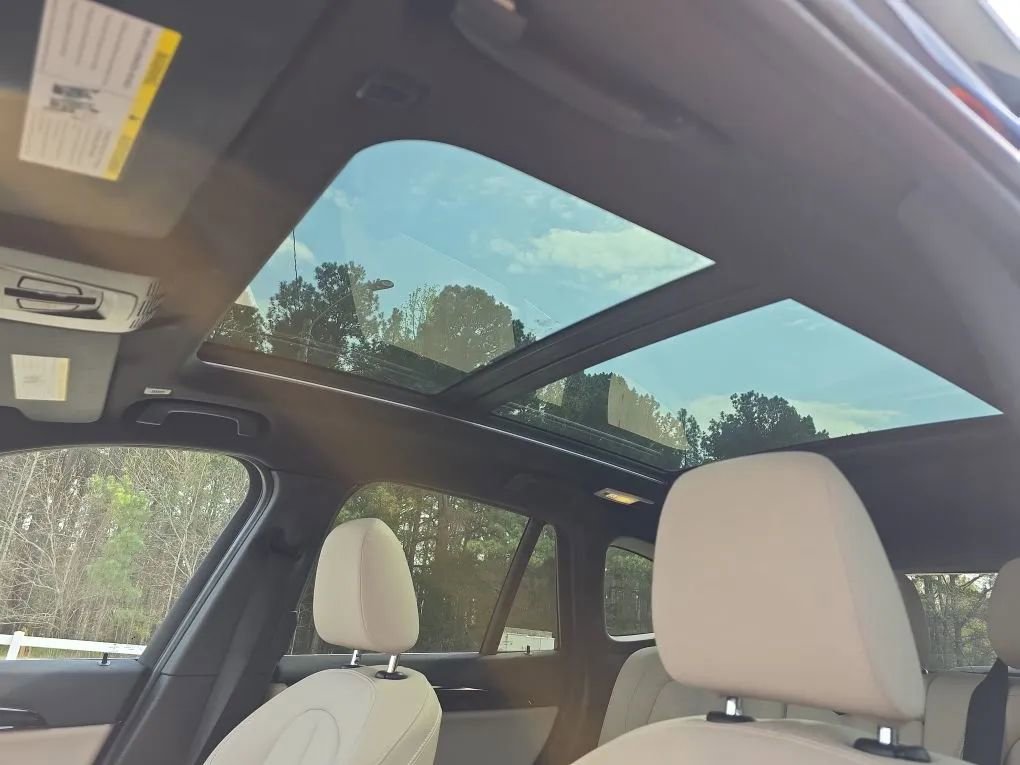 Used 2019 BMW X1 sDrive28i w/ Convenience Package image 16