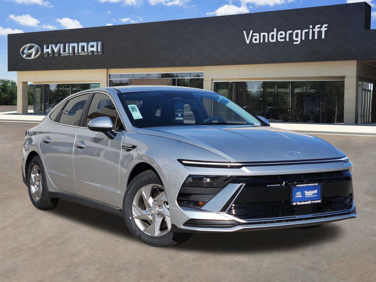 New 2026 Hyundai Sonata SE image 1