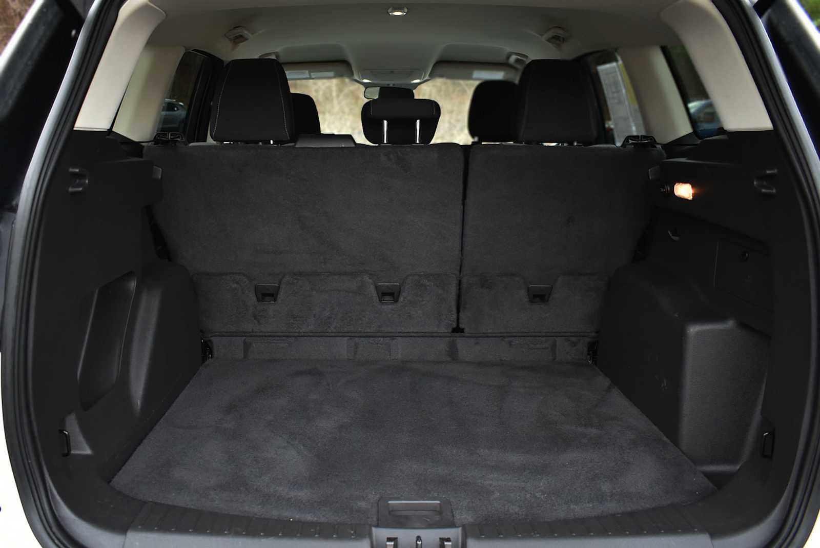 Used 2018 Ford Escape SE image 8