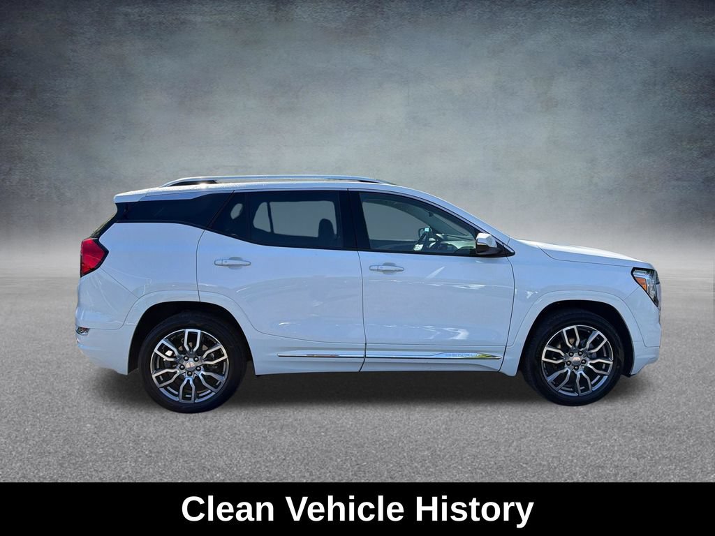 Used 2023 GMC Terrain Denali AWD/4WD image 7