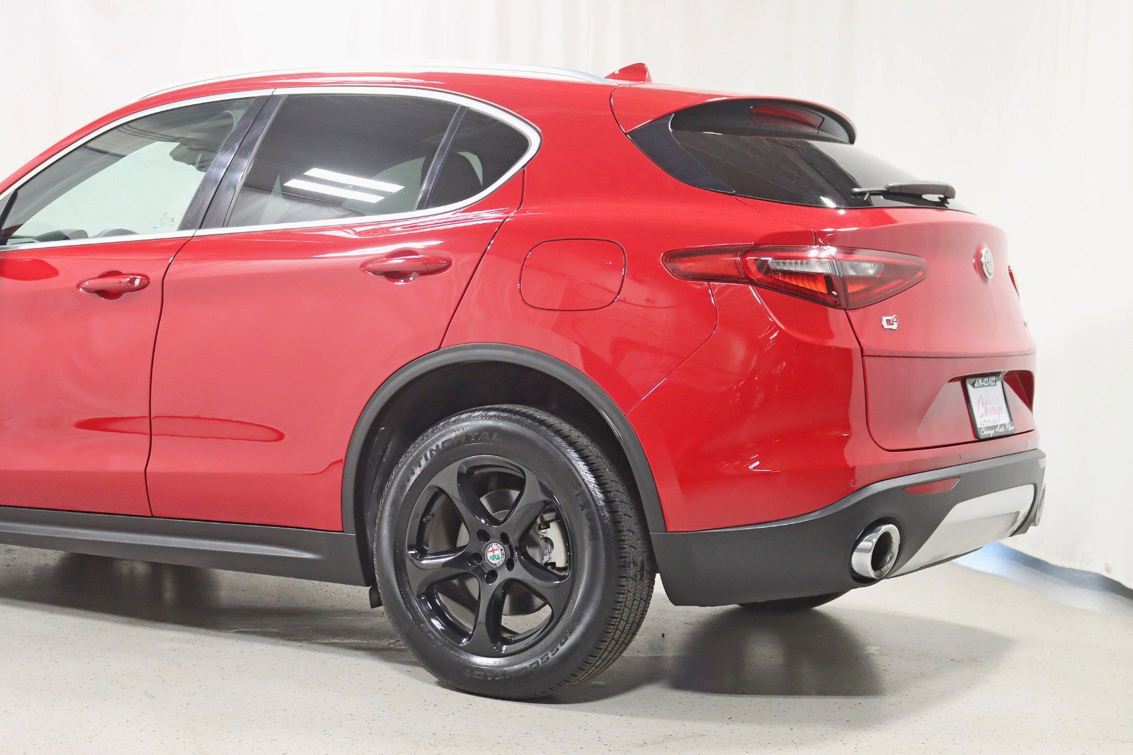 Used 2020 Alfa Romeo Stelvio Sport w/ Cold Weather Package image 10