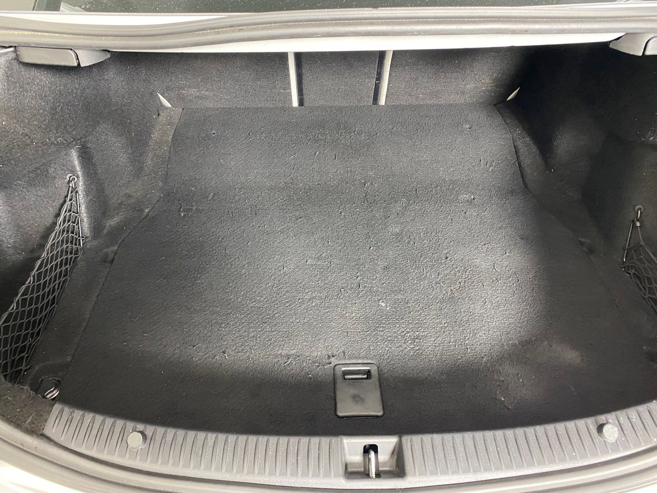 Used 2015 Mercedes-Benz C 300 4MATIC Sedan image 30