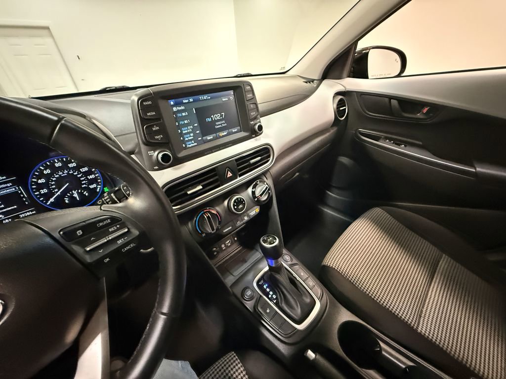 Used 2021 Hyundai Kona SEL Plus AWD/4WD image 80