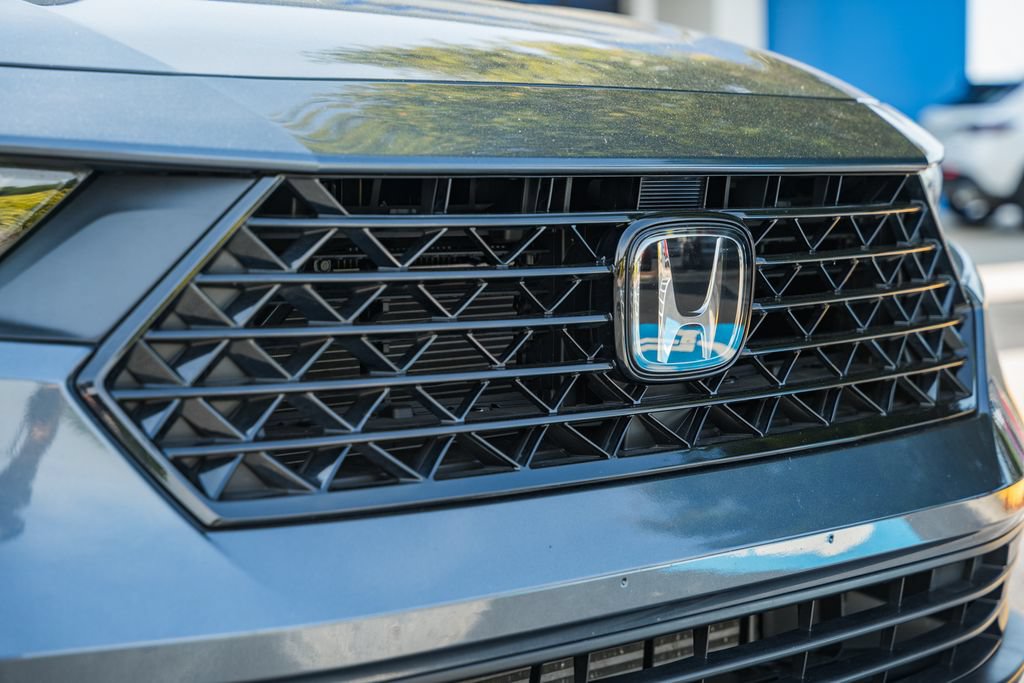 Used 2025 Honda Accord SE image 8