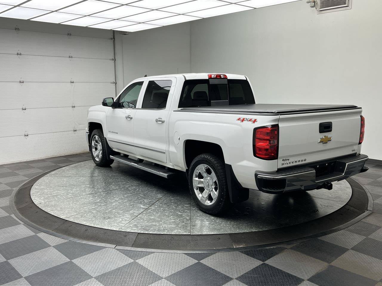 Used 2015 Chevrolet Silverado 1500 LTZ AWD/4WD image 2