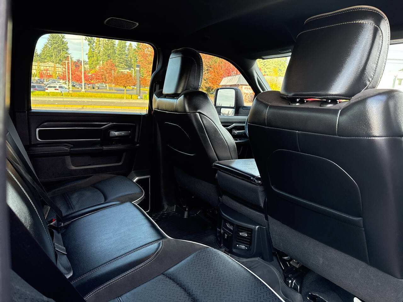 Used 2024 RAM 2500 Laramie w/ Night Edition image 23