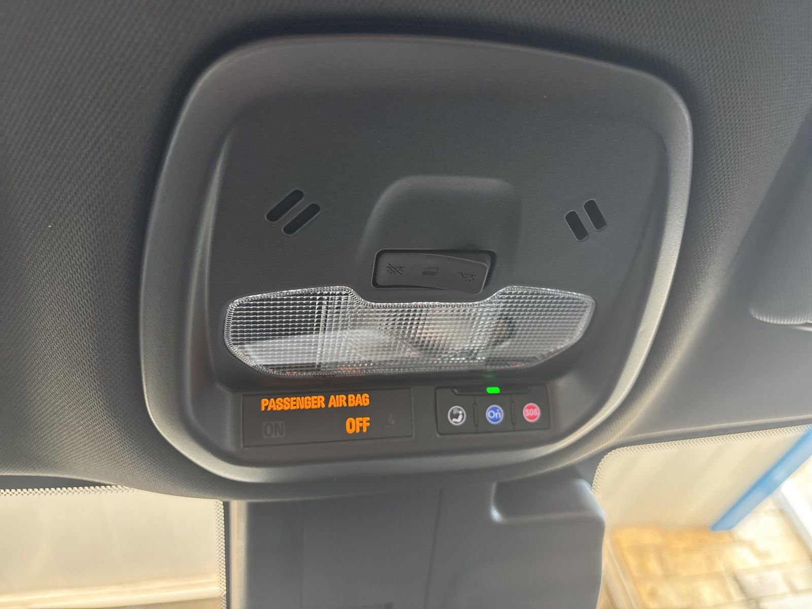 New 2026 Chevrolet Trax RS w/ Driver Confidence Package image 30