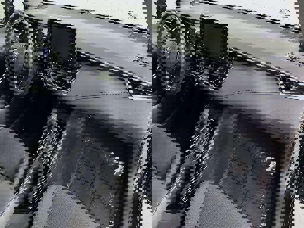 Used 2022 Toyota Corolla SE image 30