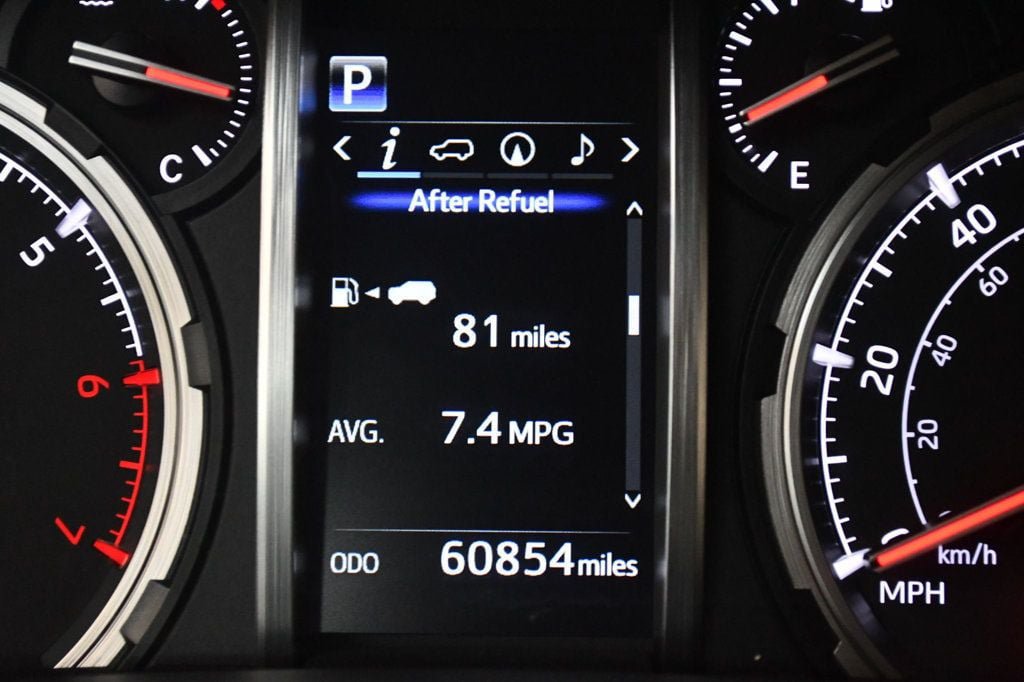 Used 2020 Toyota 4Runner Limited AWD/4WD image 49