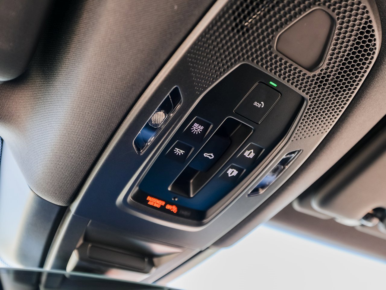 Certified 2025 Porsche Cayenne image 21