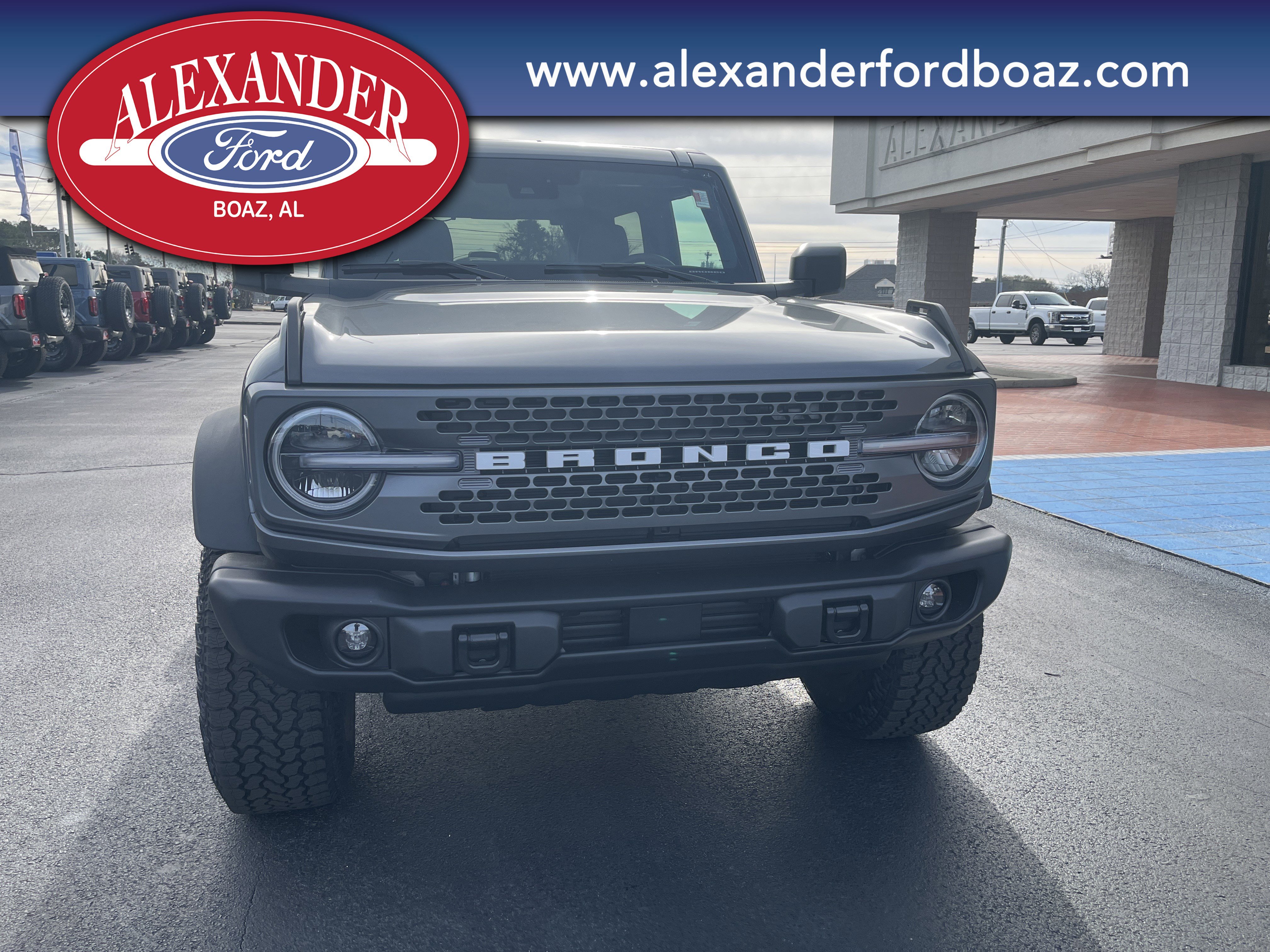 New 2025 Ford Bronco Badlands w/ Sasquatch Package image 5