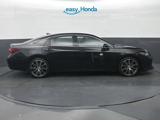 Used 2020 Toyota Avalon XSE w/ All Weather Liner Package FWD image 8