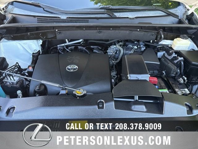 Used 2017 Toyota Highlander XLE FWD image 10