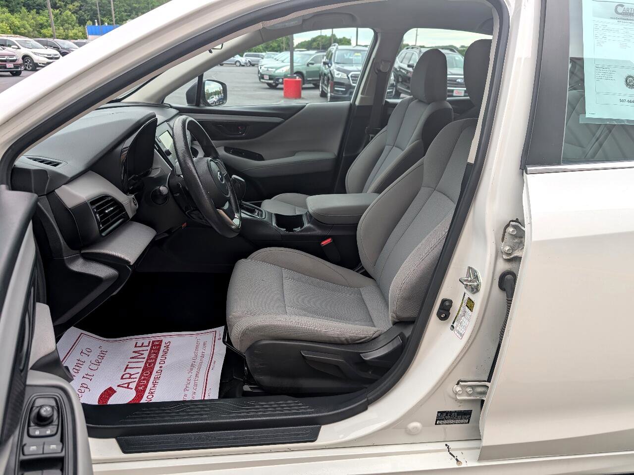 Used 2020 Subaru Legacy image 9