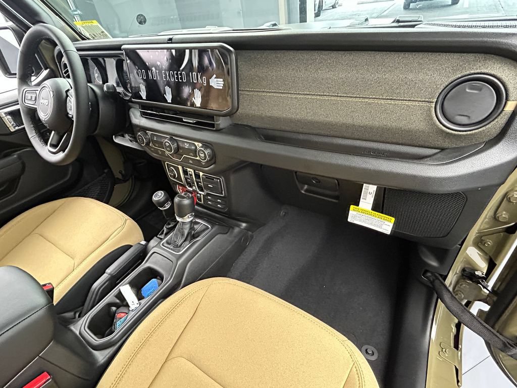 New 2026 Jeep Gladiator Willys AWD/4WD image 33