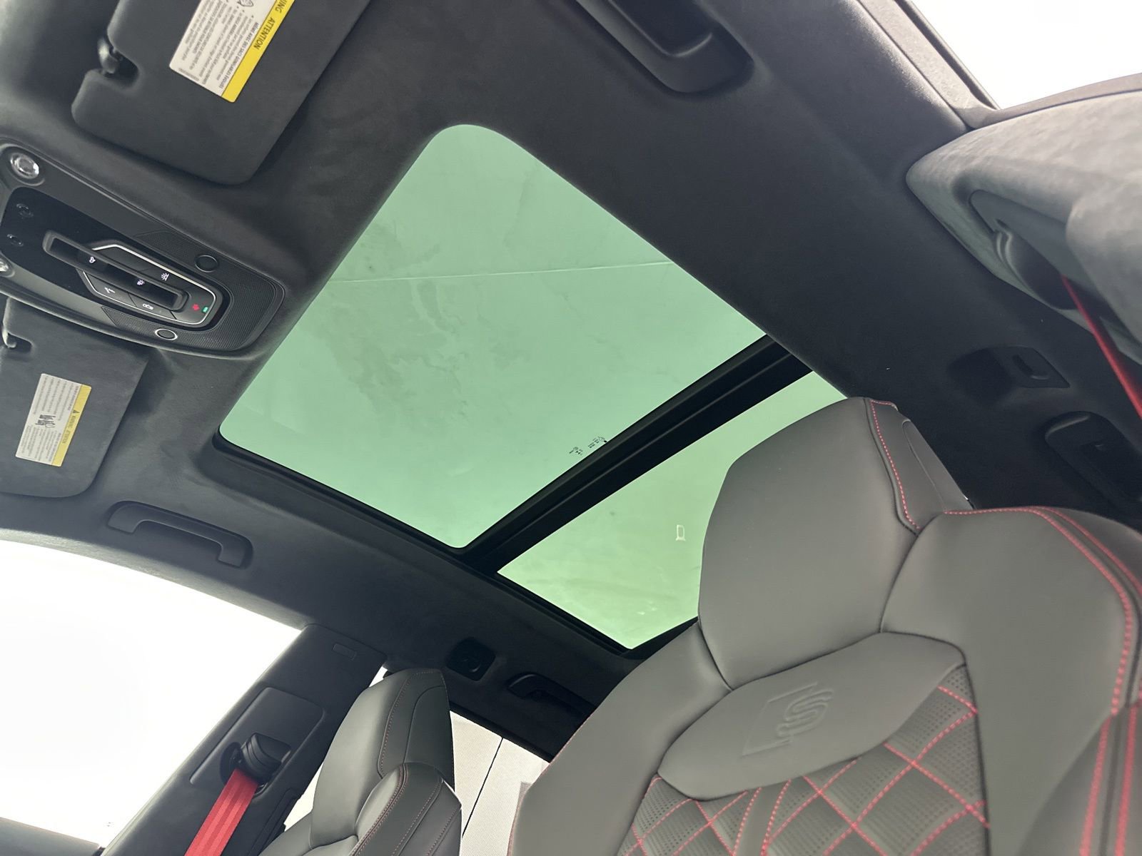 New 2026 Audi SQ8 Prestige image 23