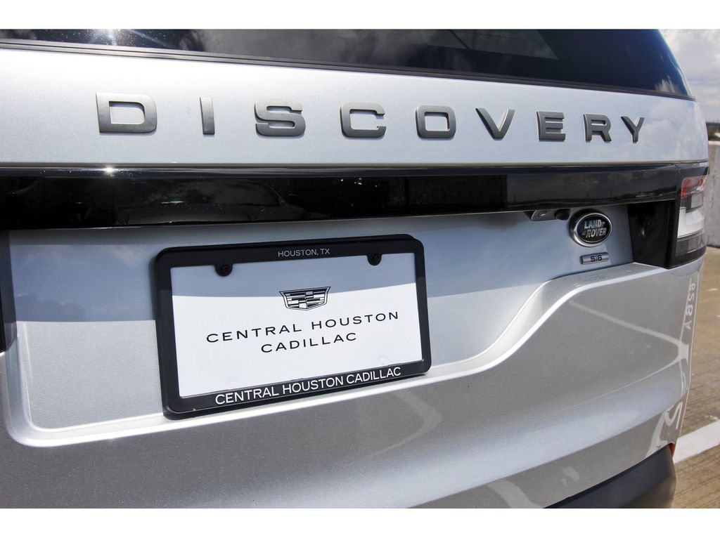 Used 2020 Land Rover Discovery SE AWD/4WD image 29