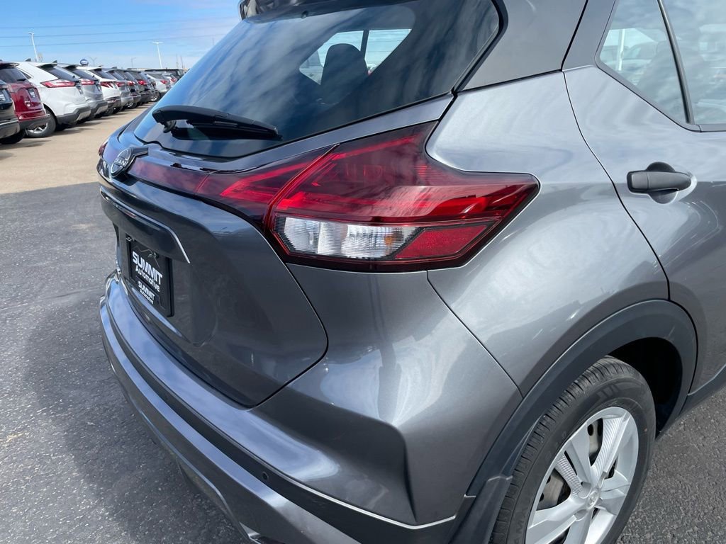 Used 2023 Nissan Kicks S FWD image 26