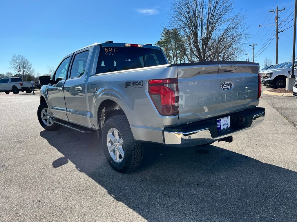New 2026 Ford F150 XLT w/ Equipment Group 302A MID image 4