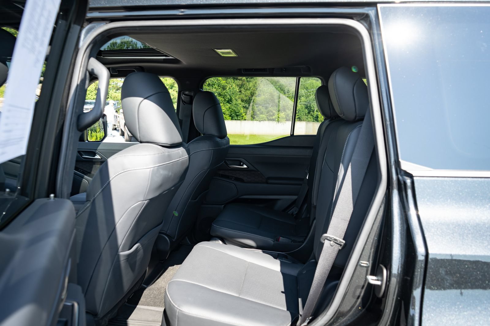 Used 2024 Lexus GX 550 w/ Accessory Package (2T) AWD/4WD image 30