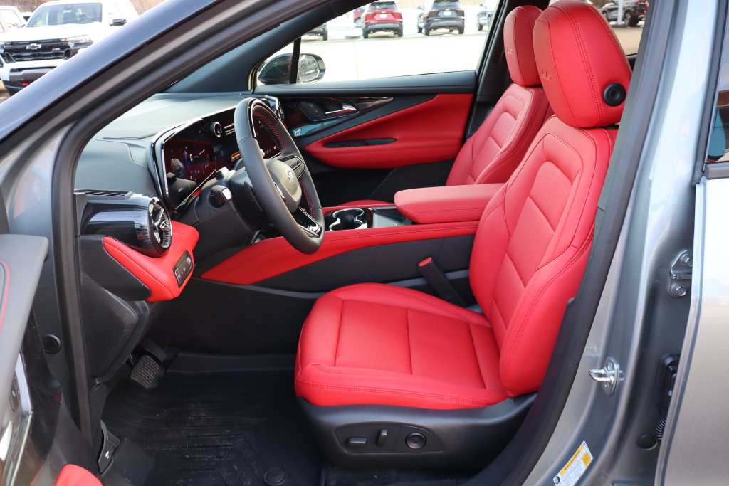 New 2026 Chevrolet Blazer EV SS w/ LPO, Blackout Package AWD/4WD image 16