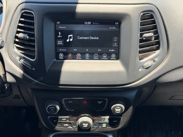 Used 2020 Jeep Compass Sport w/ Tech Group FWD image 14