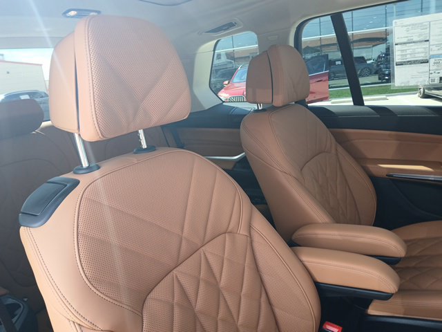New 2027 BMW X7 xDrive40i AWD/4WD image 13