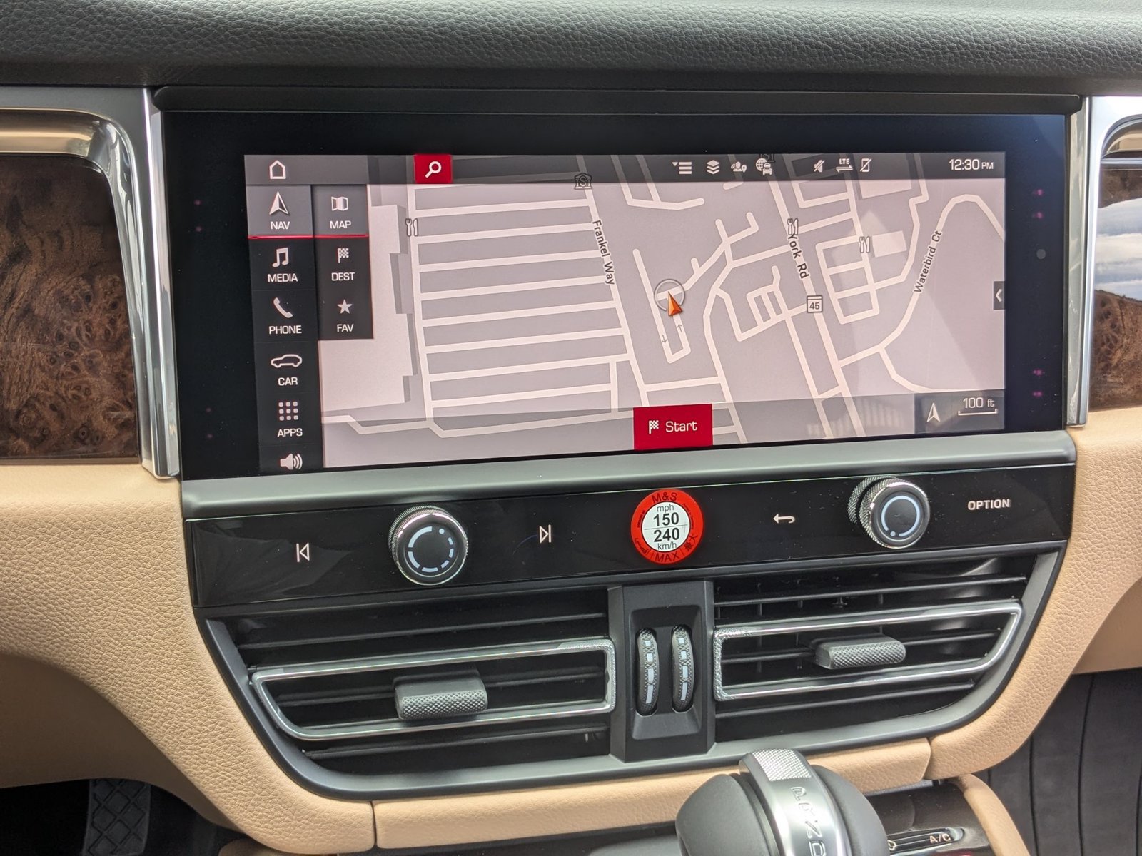 New 2026 Porsche Macan AWD/4WD image 20