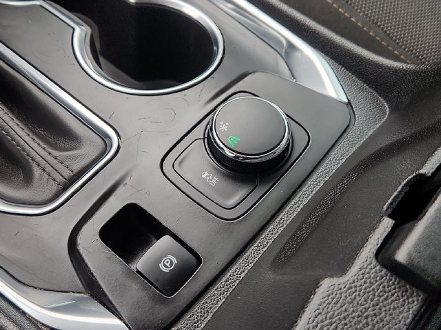 Used 2020 Chevrolet Traverse LS FWD image 44