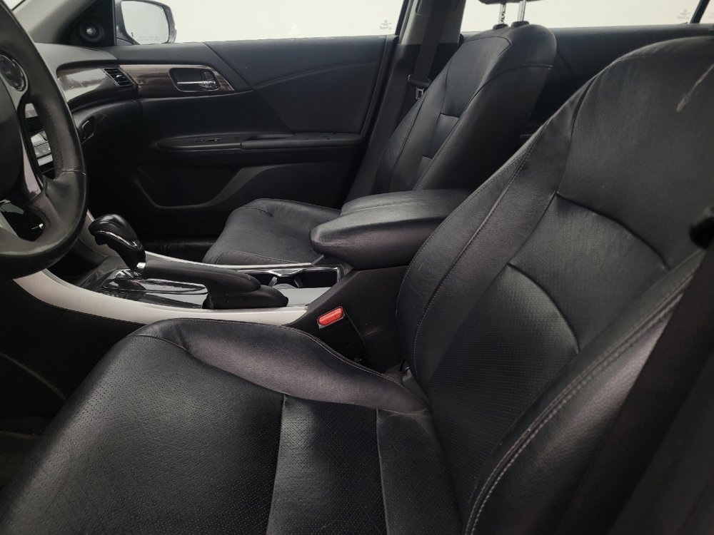 Used 2017 Honda Accord EX-L image 17