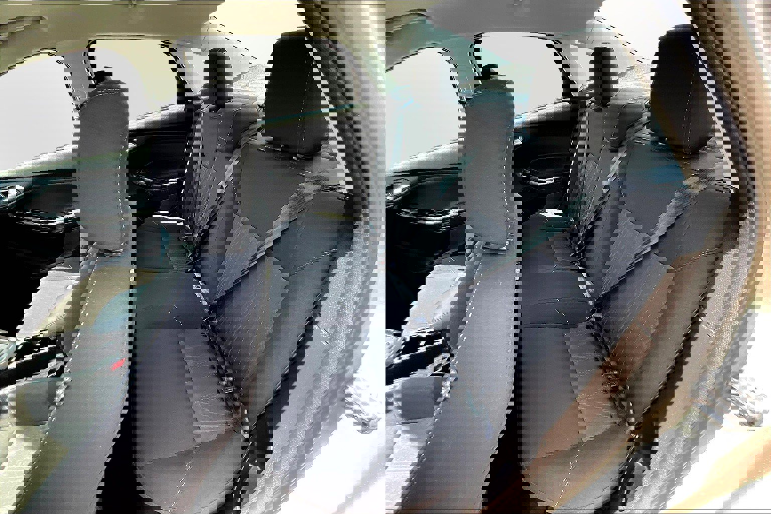 Used 2018 Ford Focus SE image 18