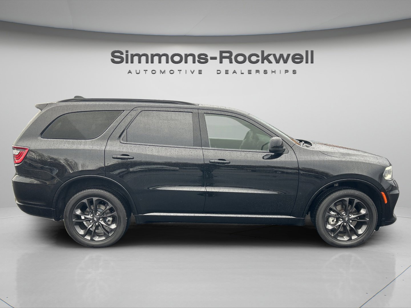 Used 2024 Dodge Durango SXT w/ SXT Blacktop Group image 4