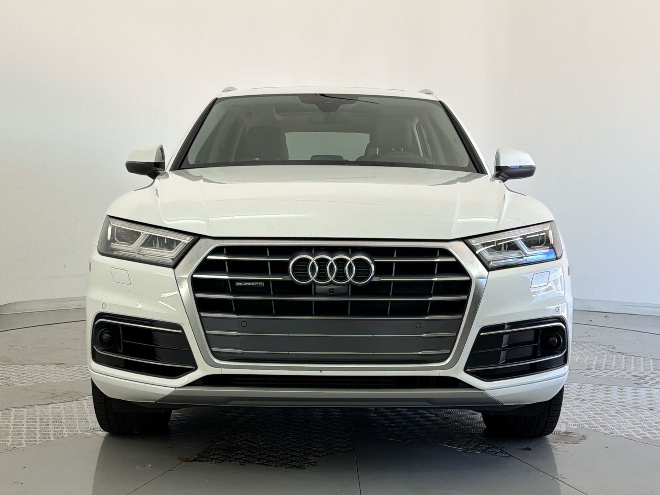 Used 2019 Audi Q5 Prestige w/ Prestige Package AWD/4WD image 6