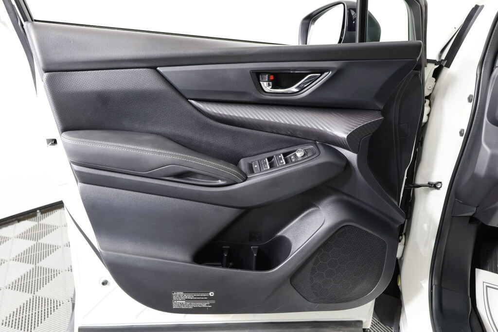 Used 2022 Subaru Ascent Onyx Edition image 11