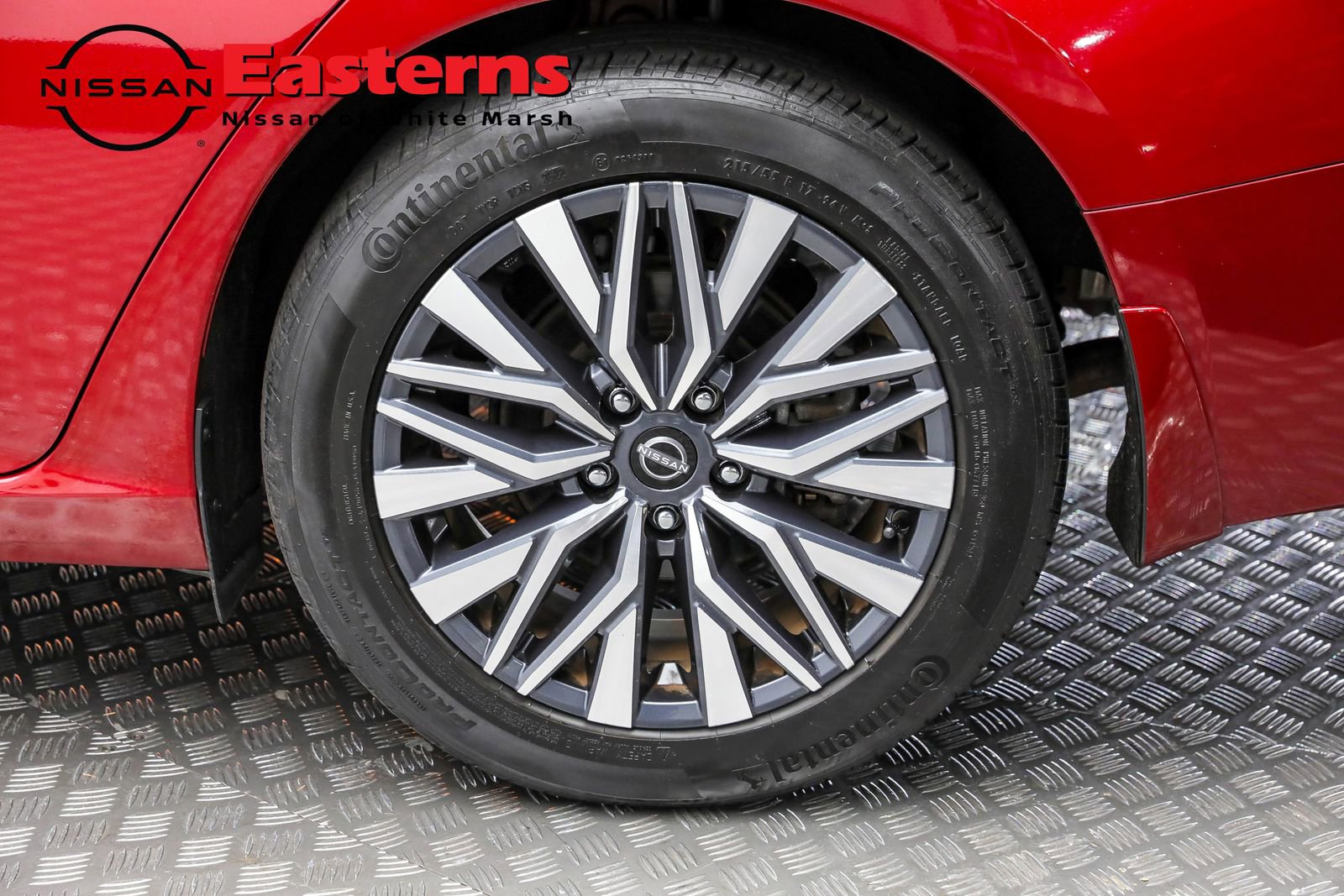 Used 2023 Nissan Altima 2.5 SV w/ SV Premium Package image 16