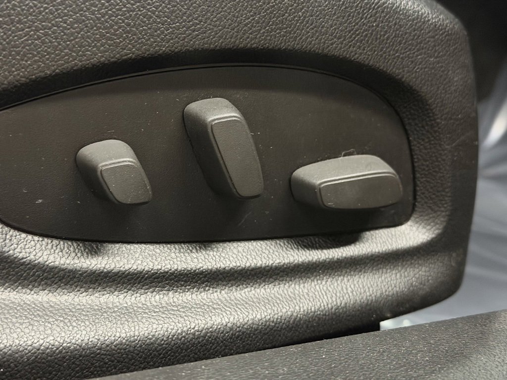 Used 2014 Chevrolet Impala LTZ image 31