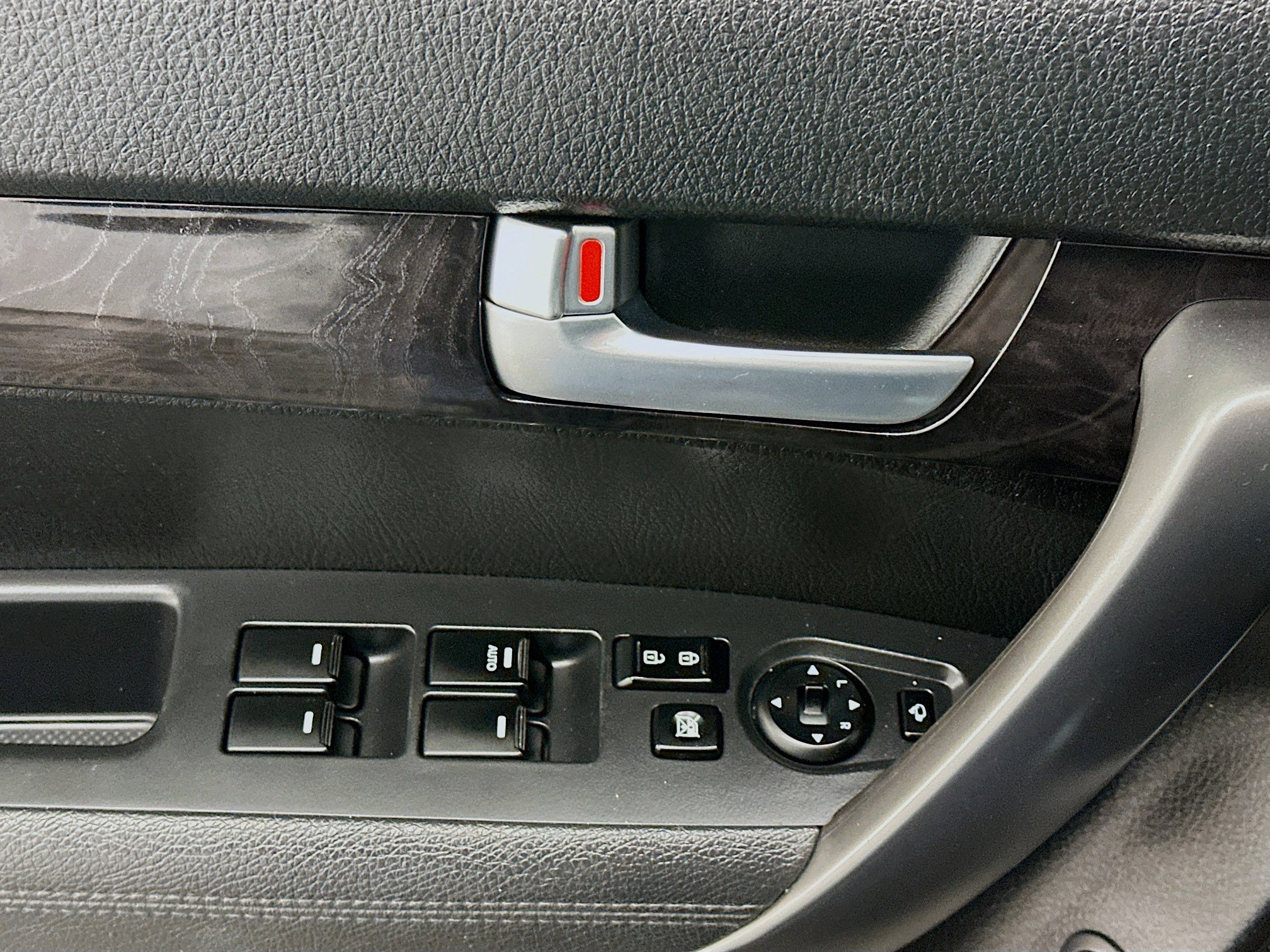 Used 2014 Kia Sorento LX w/ Touring Package (LX) image 15