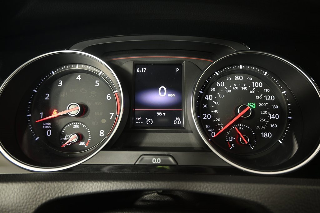 Used 2018 Volkswagen Golf 4-Door image 25