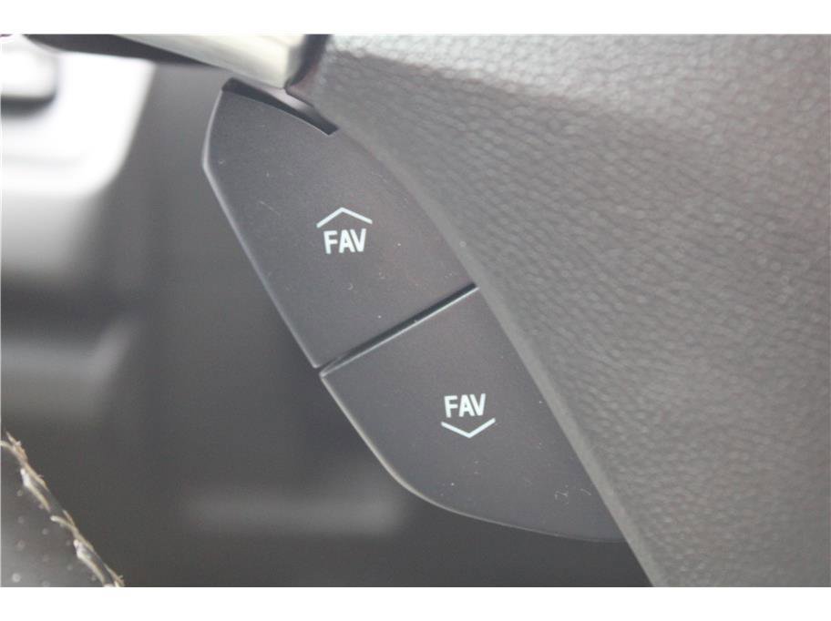 Used 2018 Chevrolet Camaro SS image 20