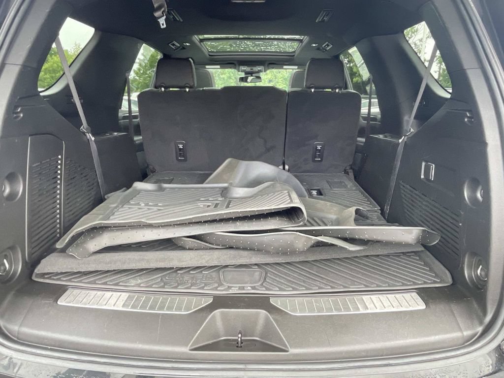 Used 2023 Chevrolet Tahoe RST AWD/4WD image 12