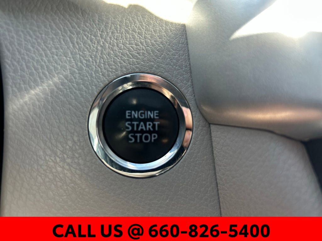 Used 2014 Toyota Highlander XLE image 25