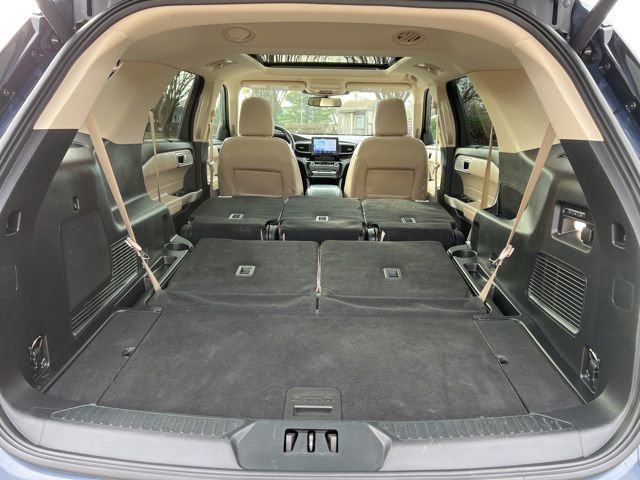 Certified 2021 Ford Explorer Limited w/ Equipment Group 301A image 32