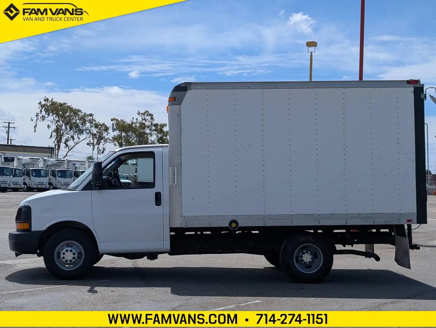 Used 2010 Chevrolet Express 3500 RWD image 4