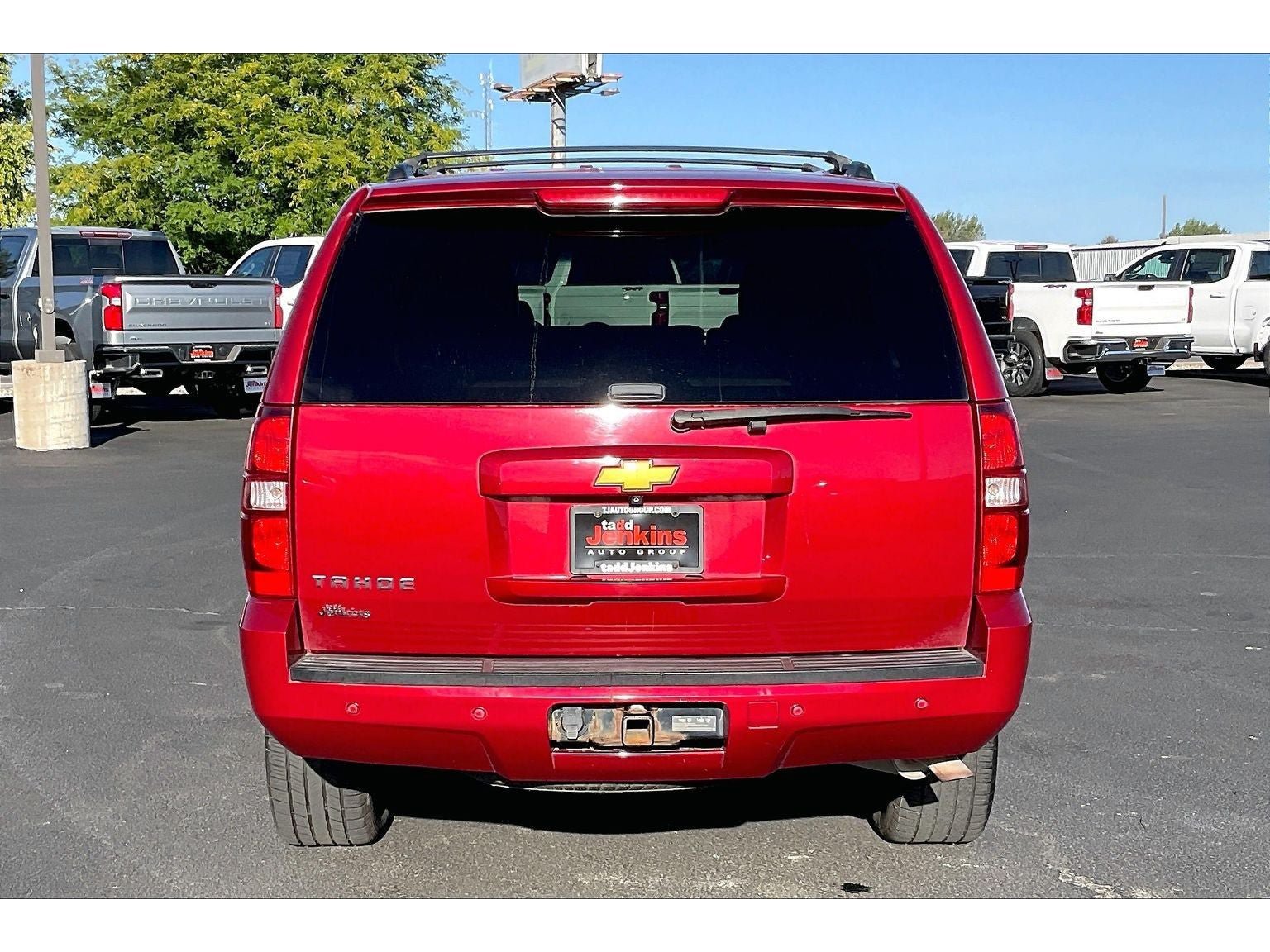 Used 2014 Chevrolet Tahoe LT w/ Luxury Package AWD/4WD image 4