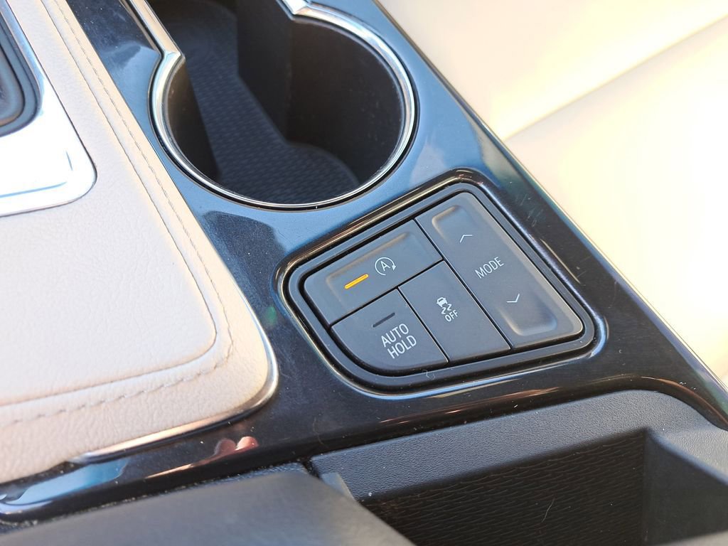 Used 2023 Cadillac CT4 Luxury w/ Cold Weather Package image 26