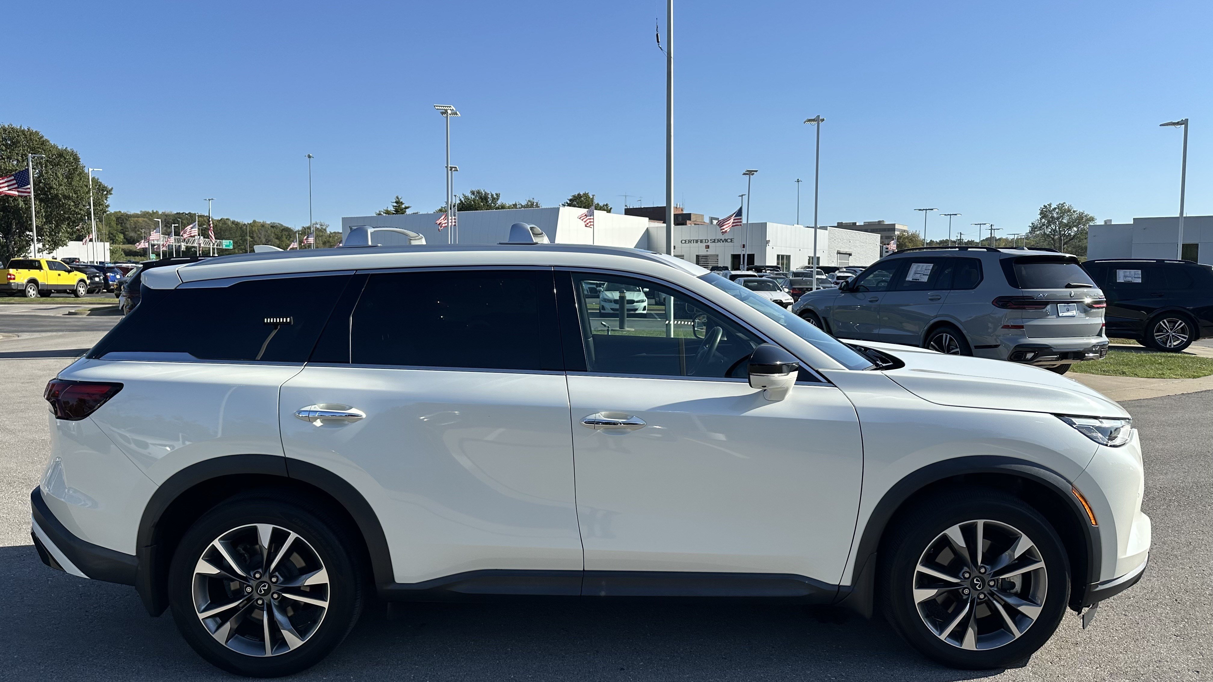 Used 2024 INFINITI QX60 Luxe AWD/4WD image 11
