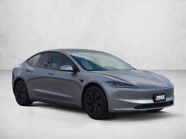 Used 2025 Tesla Model 3 Long Range RWD image 3