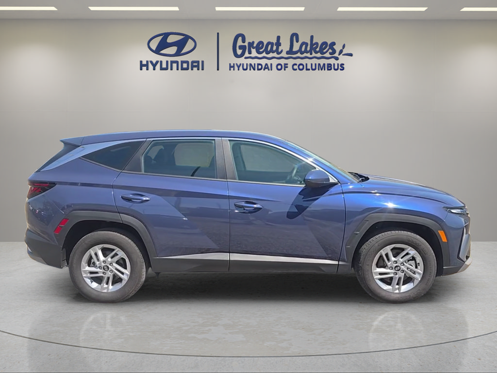 Used 2025 Hyundai Tucson SE AWD/4WD image 7