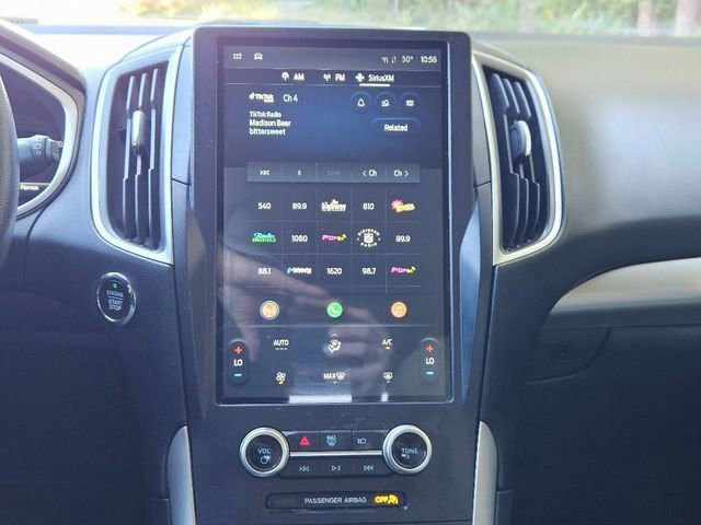 Used 2021 Ford Edge SE image 20