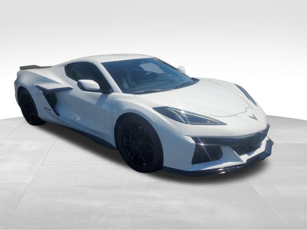 Used 2025 Chevrolet Corvette Z06 w/ Battery Protection Package RWD image 7